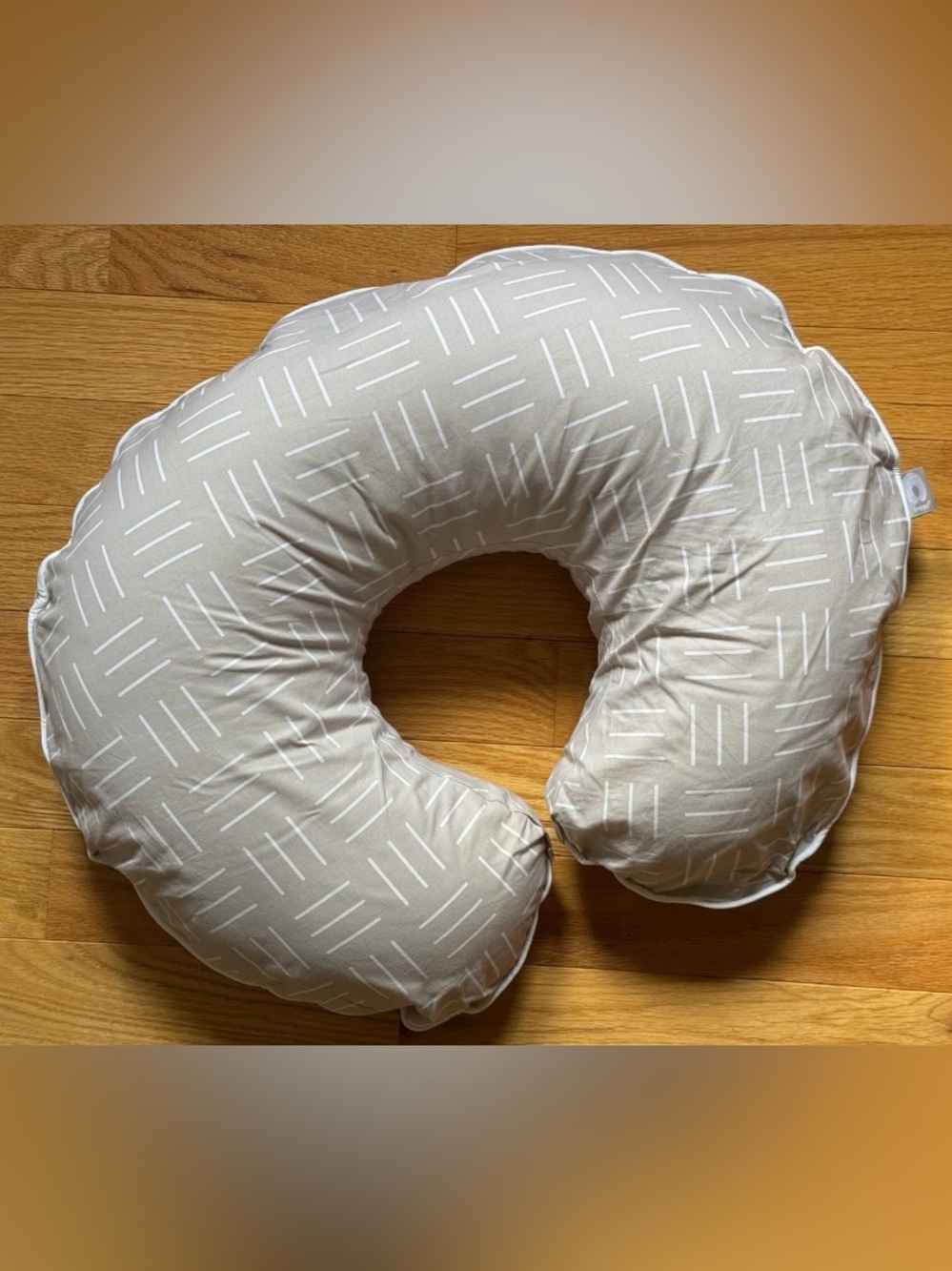 NWOT Boppy Original Support Nursing Pillow with Extra Cover